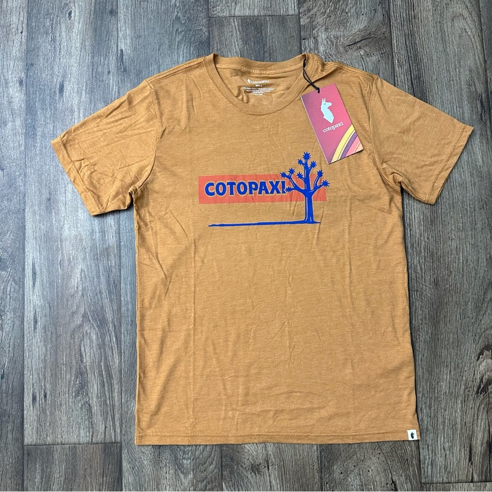 Cotopaxi Hello Desert Organic Cotton Blend T-shirt Men’s Sz S Light Saddle Brown